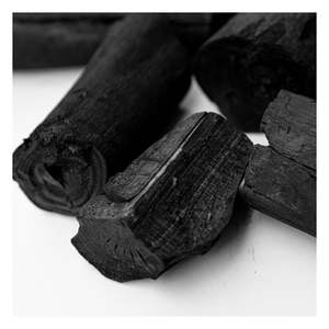 Parrilla de carbón hecha a mano con diseño de manzana y estrella natural, carbón negro, barbacoa, narguile, cáscara de briqueta hecha a mano en Vietnam - Product Image 1