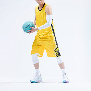 Uniformes de Baloncesto Sublimados Personalizados de Alta Calidad, Transpirables, de Secado Rápido, Unisex, Conjuntos de Camisetas de Malla 100% Poliéster - Product Image 4