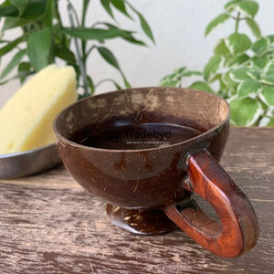 Tradebyd Tasse en noix de coco naturelle pour cadeaux éthiques Verres réutilisables et durables pour les acheteurs éco-conscients - Product Image 3