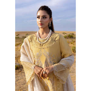 Ensemble 3 pièces Rang Rasiya : Chemise longue légère en tissu Lawn brodée et découpée au laser, Dupatta brodée en tissu Khadi Net et Pantalon - Product Image 5