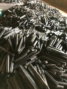 Briquettes de charbon de bois à motif hexagonal de haute qualité fabriquées à partir de sciure de bois dur charbon de bois de source vietnamienne - Product Image 6