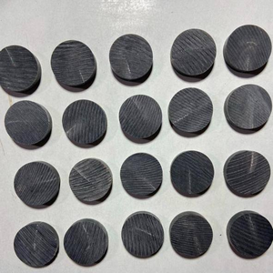 Crown Foods India – Blanks personnalisés faits à la main en corne de buffle couleur naturelle, style animalier, durables, pour chemises et costumes - Product Image 1