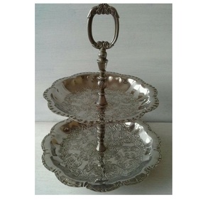 Support à gâteau carré à 2 niveaux en aluminium de la marque TQC, le plus vendu, écologique et en stock, prix raisonnable pour usage hôtelier, fait main, offre spéciale - Product Image 1