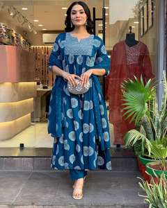 2023 nuevo diseño bordado indio Kurti mujer elegante Casual manga larga moda Salwar nuevo elegante Kurtis - Product Image 4