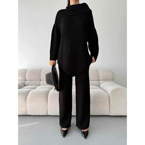 ชุดเสื้อถักคอปกตัวอักษร 1555 -สีดำ - Product Image 4