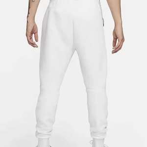 Nouveau design de pantalons de jogging pour hommes de qualité supérieure à bas quantité minimale de commande prix de gros pantalons de jogging pour hommes fabriqués au Pakistan - Product Image 4