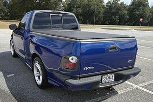 Ford F-150 SVT Lightning d'occasion 2003 en excellent état, prêt à être expédié - Product Image 6