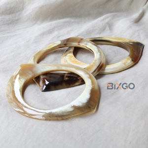 Pulsera con diseño de ojo de cuerno de búfalo hecha a mano en Vietnam, se aceptan pedidos al por mayor y personalizados - Product Image 2