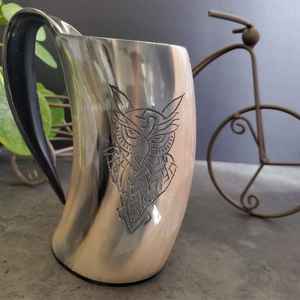 Jarra de Cuerno de Búfalo con Diseño Único para Vino y Cerveza, Jarra de Cuerno Tallada, Jarra de Cuerno Antigua - Product Image 2