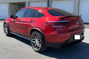 Elegante Mercedes-AMG GLC 63 S Coupé 2021 - Product Image 5