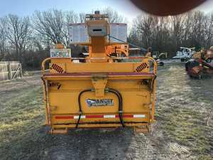 Broyeur de bois sur chenilles Bandit 18XP Intimidator avec moteur 80 CV, broyeur de broussailles, garantie 5 ans, utilisation facile, capacité 9t/h - Product Image 6