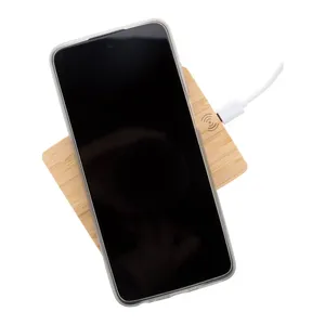 Challet Chargeur sans fil écologique et organiseur de bureau et de tiroir pour gadgets - Product Image 4