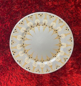 แท่นชาร์จโลหะสีเงินและสีทองดีไซน์ทรงกลมที่ไม่เหมือนใครขัดเงาอย่างดีเหมาะสำหรับเสิร์ฟอาหารและของหวาน - Product Image 3