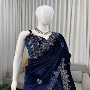 Conjunto de Sari Elegante de Diseñador VASTRA COTTAGE para Mujer, Sari de Terciopelo de Viscosa con Trabajo de Lentejuelas y Blusa Sin Costuras a Juego - Product Image 6