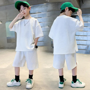 Ensemble de jogging pour garçons en coton décontracté de dernière génération, de haute qualité, respirant et léger, en vente maintenant - Product Image 4