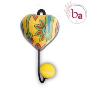 ตะขอแขวนเสื้อโค้ทติดผนังกระเบื้องหัวใจเซรามิกสีเหลืองสีเขียวดอกไม้ที่แขวนพวงกุญแจงานประดิษฐ์ด้วยมือสินค้ามีสไตล์ - Product Image 1