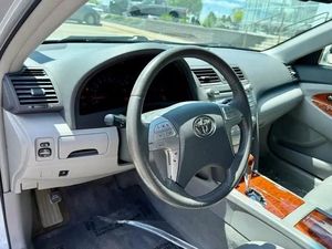 Camry XLE Turbo AWD 2011, sièges en cuir, conduite à gauche, intérieur clair - Product Image 5