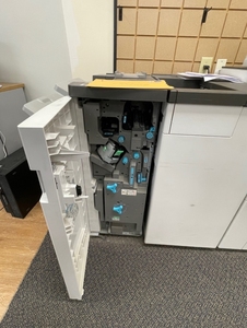 Copiadoras de Producción Pro MFP5100 Nuevas de Alta Calidad – Completamente Equipadas con Finalizador de Folletos + Fiery - Product Image 2