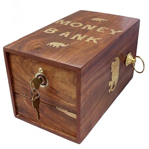 ธนาคารเก็บเงินทำจากไม้ที่เป็นมิตรกับสิ่งแวดล้อมพร้อมงานทองเหลืองขัดเงา-การตกแต่งภายในที่นุ่มนวลสำหรับสินค้าที่ละเอียดอ่อน - Product Image 6