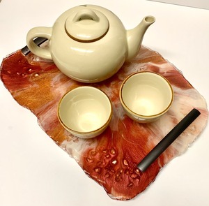 ถาดใส่อาหารเรซิ่นใสทำด้วยมือพร้อมดอกไม้ฝังสำหรับตกแต่งสมัยใหม่ - Product Image 1