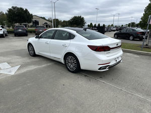 Gran Oferta, Excelente Estado: Kia Cadenza 2020 Tecnología FWD, Listo para Enviar - Product Image 2