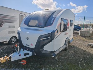 Caravane légère de luxe 2018 BaseCamp Plus 2 places avec équipement - Product Image 3