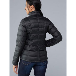 Chaqueta acolchada de invierno de nuevo estilo 2025, gran oferta, chaqueta acolchada transpirable para mujer, hecha en Pakistán - Product Image 2