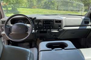 FORD F-250 SUPER DUTY LARIAT 4X4 d'occasion 2002 (conduite à gauche/droite) - Product Image 2