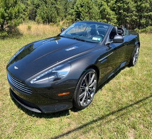 Super affaire ! Aston Martin Virage Volante Cabriolet RWD d'occasion 2012 - Product Image 1