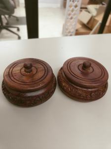 Cajas de madera pulidas artesanales decorativas elegantes hechas a mano y letreros de pared - Product Image 4