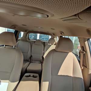 Carnivalls G D I L 3.5L 2023 Usado en Perfectas Condiciones, Listo para Enviar - Product Image 4