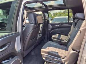 2024 CT4-V Blackwing Fleetwood Voiture d'occasion haut de gamme avec sièges en cuir foncé Transmission automatique Moteur 8L - Product Image 3