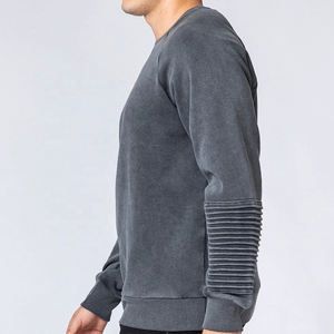 Vente en gros Sweat-shirt vintage à col ras du cou confortable et coupe ample pour hommes de grande taille avec motif imprimé - Product Image 2