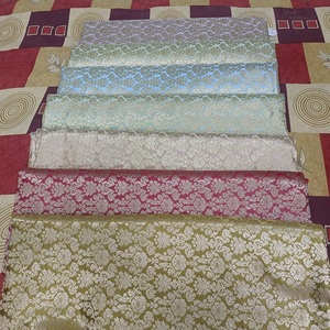 Matériau de robe en soie brocart de qualité supérieure Radiate Glamour sur mesure pour l'avenir de la mode Idéal pour les fêtes et les mariages - Product Image 4