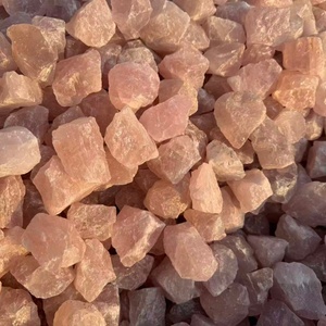 คริสตัลควอตซ์สีชมพูธรรมชาติจากมาดากัสการ์ แบบหยาบ ไม่เจียระไน สำหรับทำเครื่องประดับและงานพันลวด - Product Image 6