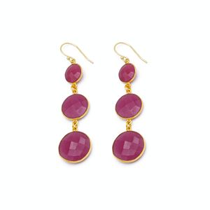 Pendientes de gota triple de jade Rosa Latón chapado en oro de 18 quilates DUA hechos a mano | Declaración de moda para mujeres | Proveedor exportador de Jaipur - Product Image 1