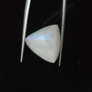 Voir l'offre Haute Qualité 5pcs Naturel Arc-En-Lune Pierre 16x16mm Trillion Rosecut 50.4 Cts Lot Flat Back Cab Blanc Gemstone - Product Image 4