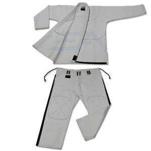 Trajes de Jiu Jitsu Hechos en Pakistán, Precio Económico, Alta Calidad, Logotipo Frontal, 100% Algodón, Transpirable, Cómodo, Personalizable para Hombres Adultos - Product Image 2