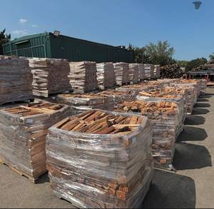 Bulk Hardwood Firewood <b>Logs</b> Kiln Dried Split Wood for Fireplace Wood Stove Home Heating and BBQ - Product Image 3