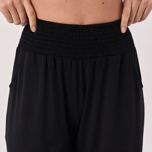 Pantalons de sport d'hiver pour femmes, pantalons de yoga réguliers, taille élastique, jambes larges, deux poches, devant plat, style harem, vêtements de sport - Product Image 3