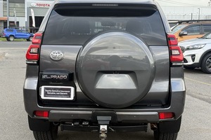 Toyota Land Cruiser Prado VX GDJ150R 2018 Usado, Sin Accidentes, Automático, Doble Rango, Bajo Kilometraje, Listo para Conducir - Product Image 4