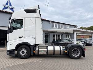 Nuevo/Usado VOL-VO FH 500 4x2 Camión Pesado Globetrotter a Gas/GNL Euro 6 con Dirección Izquierda y Potencia de 375 kW (510 hp) - Product Image 4
