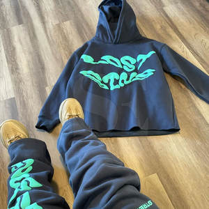 Vente en gros de survêtements surdimensionnés personnalisés, impression en relief, polaire pour l'hiver, logo en vedette, prix bas, vente en ligne - Product Image 5