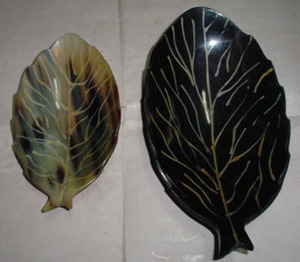 Bol à salade en corne fait main et poli, écologique et compatible lave-vaisselle, avec un design décoratif durable - Product Image 2