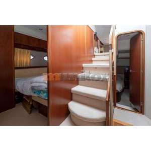Princess 58 FLY, Lancha de Lujo con Cabina, Modelo 2008, Motor de 2x789 CV/580 kW, 17.4 m x 4.8 m, para Navegación Cómoda - Product Image 3