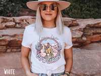 T-shirt haut pour femme imprimé Western Cowgirl Tissu respirant et léger avec des accents Boho du sud-ouest navajo Prêt à expédier