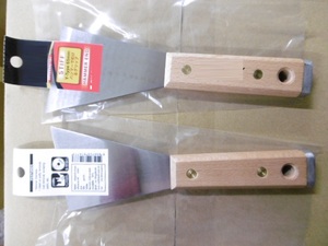 Grattoir de type P japonais avec manche en bois et lame en acier inoxydable de 42 mm pour usage industriel et bricolage - Product Image 4