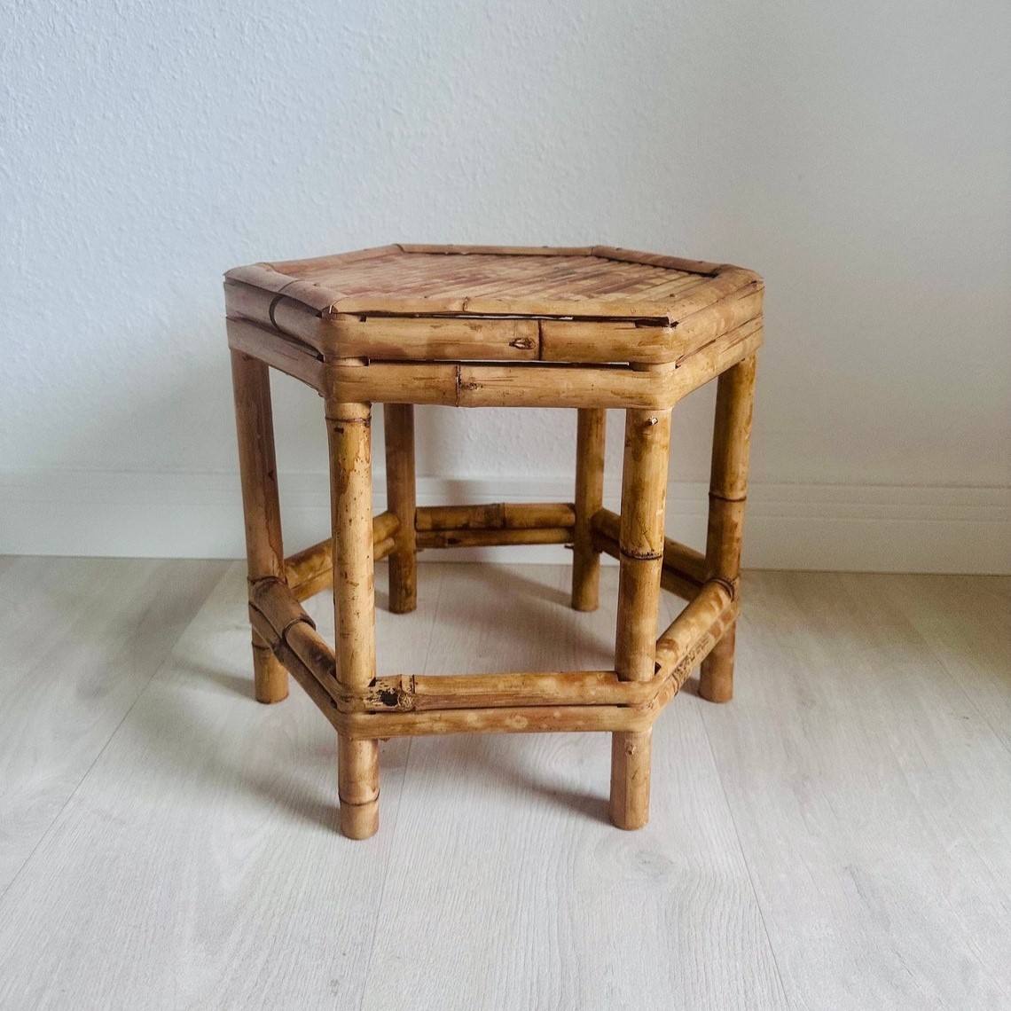 กำหนดเอง