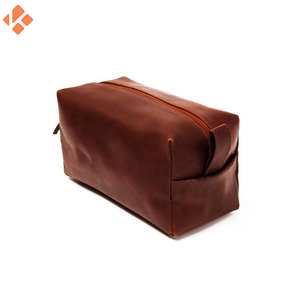 บุรุษที่กําหนดเองกันน้ําหนังแท้เดินทางแต่งหน้าล้างกระเป๋าถุงแป้งกระเป๋าเครื่องสําอางสําหรับผู้ชาย - Product Image 3