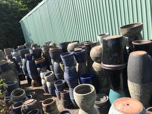 [Leo Nguyen Le] - Venta al por mayor de cerámica vietnamita esmaltada para exteriores, inventario a granel para macetas de cerámica - Product Image 2